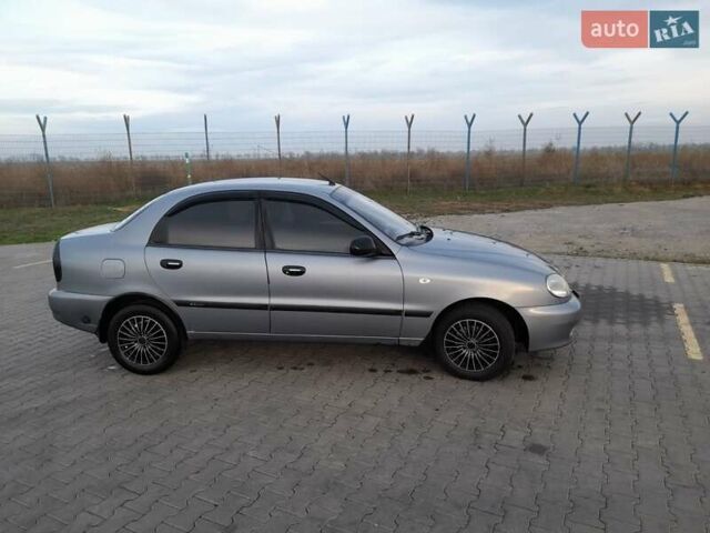 Серый Дэу Ланос, объемом двигателя 1.6 л и пробегом 238 тыс. км за 2900 $, фото 3 на Automoto.ua