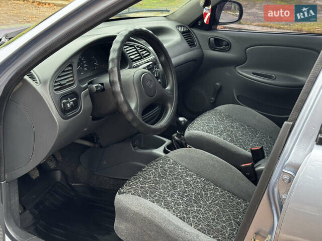 Сірий Деу Ланос, об'ємом двигуна 1.5 л та пробігом 144 тис. км за 2750 $, фото 9 на Automoto.ua