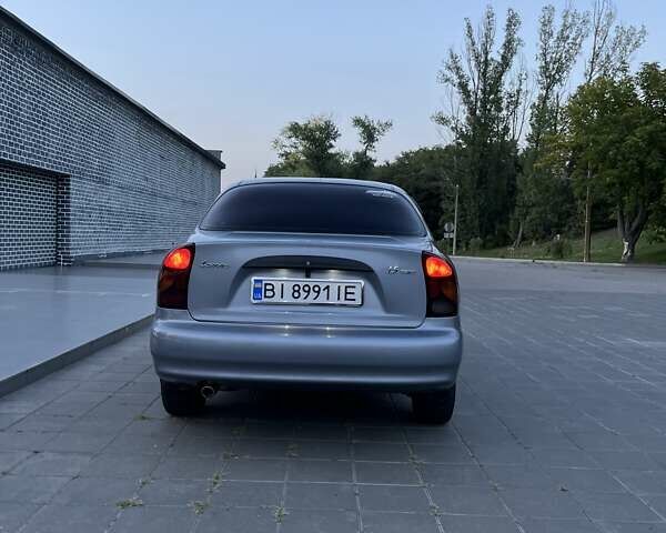Деу Ланос 2010 у Светловдске на Automoto.ua Сірий Деу Ланос, об'ємом двигуна 1.5 л та пробігом 138 тис. км за 3700 $, фото 4 на Automoto.ua
