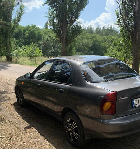 Серый Дэу Ланос, объемом двигателя 1.5 л и пробегом 200 тыс. км за 2700 $, фото 4 на Automoto.ua