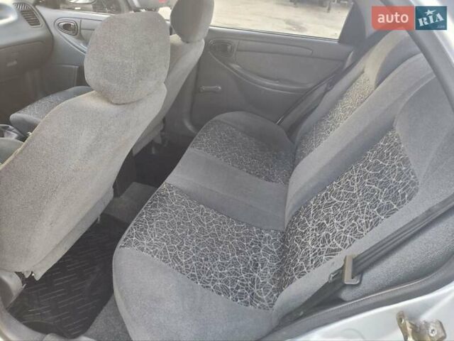 Деу Ланос 2011 у Дніпро (Дніпропетровську) на Automoto.ua Сірий Деу Ланос, об'ємом двигуна 1.5 л та пробігом 235 тис. км за 2100 $, фото 11 на Automoto.ua
