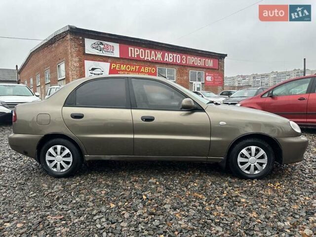 Сірий Деу Ланос, об'ємом двигуна 1.5 л та пробігом 203 тис. км за 3700 $, фото 4 на Automoto.ua