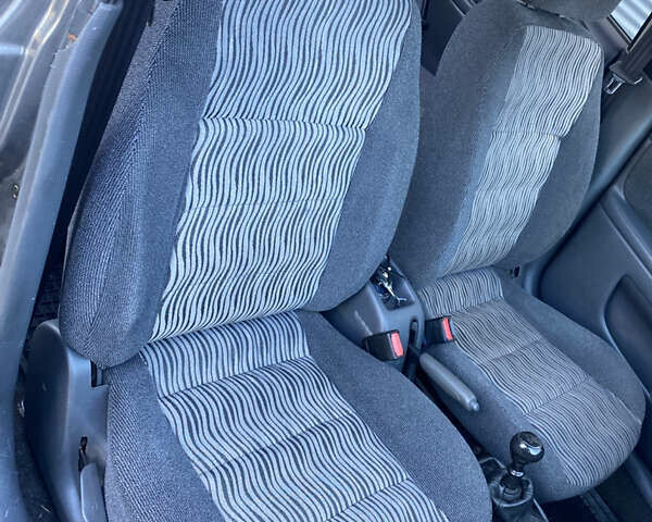 Сірий Деу Ланос, об'ємом двигуна 1.5 л та пробігом 146 тис. км за 3150 $, фото 24 на Automoto.ua