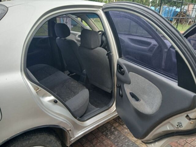 Сірий Деу Ланос, об'ємом двигуна 1.5 л та пробігом 236 тис. км за 1450 $, фото 9 на Automoto.ua