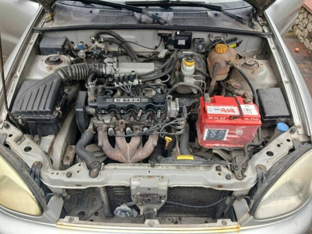 Сірий Деу Ланос, об'ємом двигуна 1.5 л та пробігом 236 тис. км за 1450 $, фото 5 на Automoto.ua