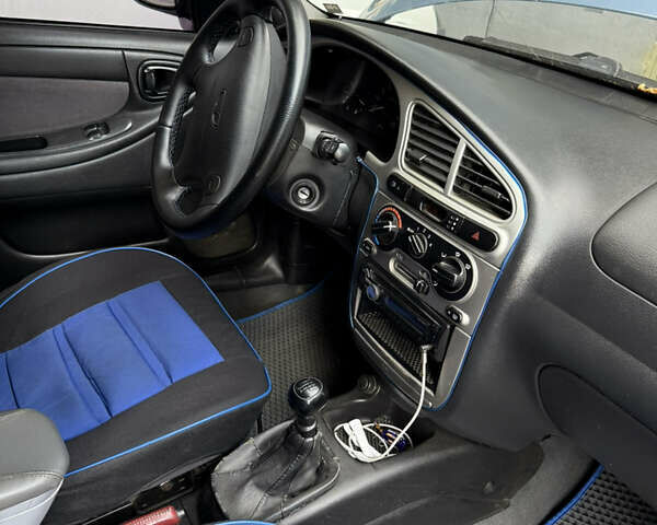 Синій Деу Ланос, об'ємом двигуна 1.6 л та пробігом 290 тис. км за 2100 $, фото 9 на Automoto.ua