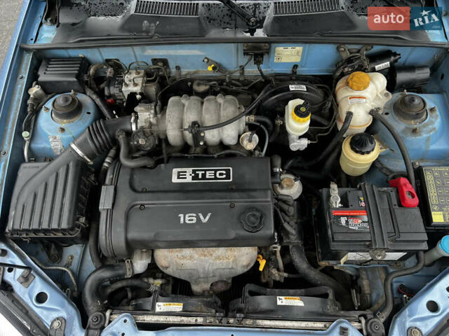 Деу Ланос 2003 у Дніпро (Дніпропетровську) на Automoto.ua Синій Деу Ланос, об'ємом двигуна 1.6 л та пробігом 175 тис. км за 3600 $, фото 41 на Automoto.ua