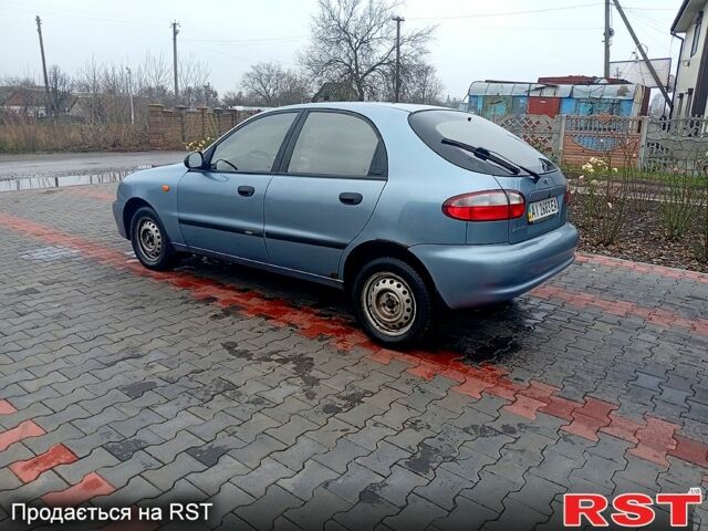 Синий Дэу Ланос, объемом двигателя 1.5 л и пробегом 220 тыс. км за 2000 $, фото 1 на Automoto.ua