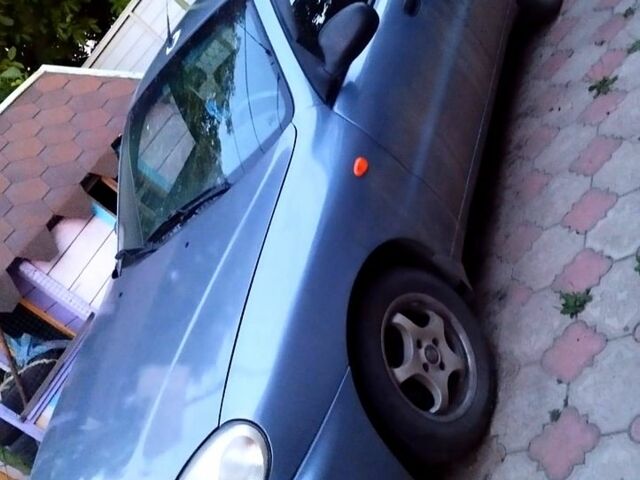 Синий Дэу Ланос, объемом двигателя 1.5 л и пробегом 300 тыс. км за 1350 $, фото 1 на Automoto.ua