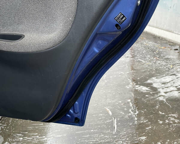 Синий Дэу Ланос, объемом двигателя 1.5 л и пробегом 85 тыс. км за 3700 $, фото 13 на Automoto.ua