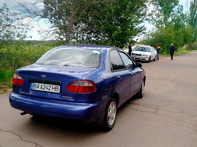 Синий Дэу Ланос, объемом двигателя 1.5 л и пробегом 0 тыс. км за 1500 $, фото 6 на Automoto.ua