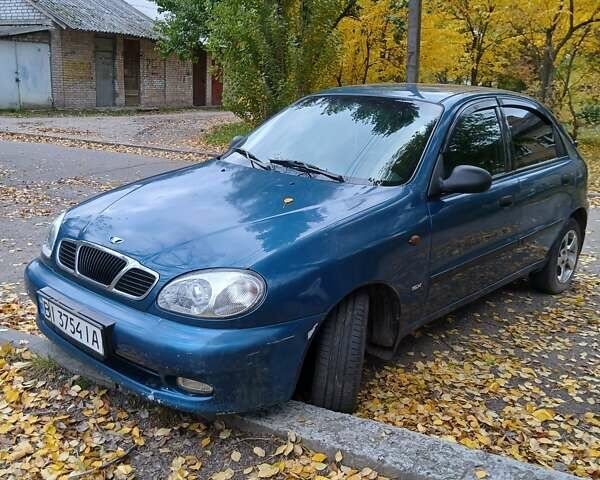 Деу Ланос 1998 у Кременчуге на Automoto.ua Синій Деу Ланос, об'ємом двигуна 1.6 л та пробігом 135 тис. км за 2700 $, фото 2 на Automoto.ua