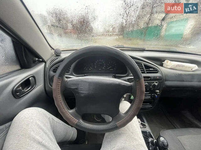 Дэу Ланос 1998 в Днепре (Днепропетровске) на Automoto.ua Синий Дэу Ланос, объемом двигателя 1.5 л и пробегом 313 тыс. км за 1800 $, фото 7 на Automoto.ua