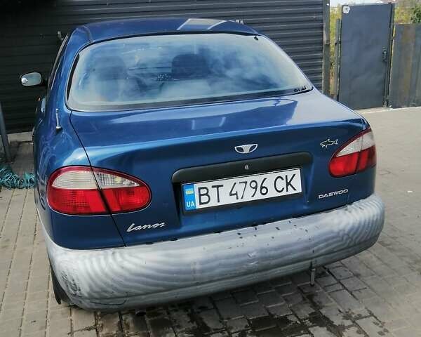 Синий Дэу Ланос, объемом двигателя 1.5 л и пробегом 380 тыс. км за 1900 $, фото 4 на Automoto.ua
