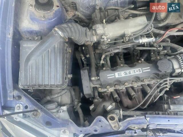 Синий Дэу Ланос, объемом двигателя 1.5 л и пробегом 315 тыс. км за 1300 $, фото 4 на Automoto.ua