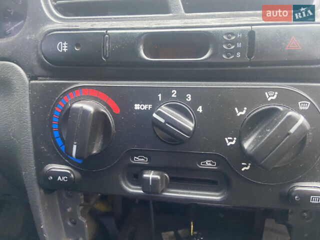 Синий Дэу Ланос, объемом двигателя 1.6 л и пробегом 250 тыс. км за 890 $, фото 18 на Automoto.ua