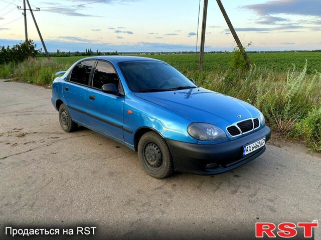 Синий Дэу Ланос, объемом двигателя 1.5 л и пробегом 274 тыс. км за 2200 $, фото 1 на Automoto.ua