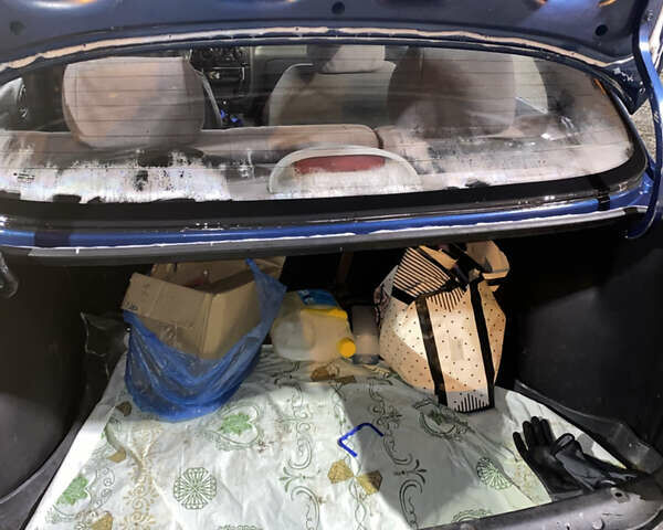 Синій Деу Ланос, об'ємом двигуна 1.35 л та пробігом 325 тис. км за 1300 $, фото 12 на Automoto.ua