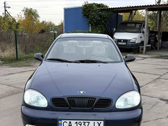 Дэу Ланос 2002 в Золотоноше на Automoto.ua Синий Дэу Ланос, объемом двигателя 1.5 л и пробегом 180 тыс. км за 2850 $, фото 1 на Automoto.ua