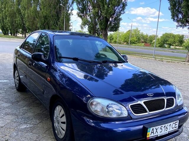 Синий Дэу Ланос, объемом двигателя 1.6 л и пробегом 256 тыс. км за 2300 $, фото 4 на Automoto.ua