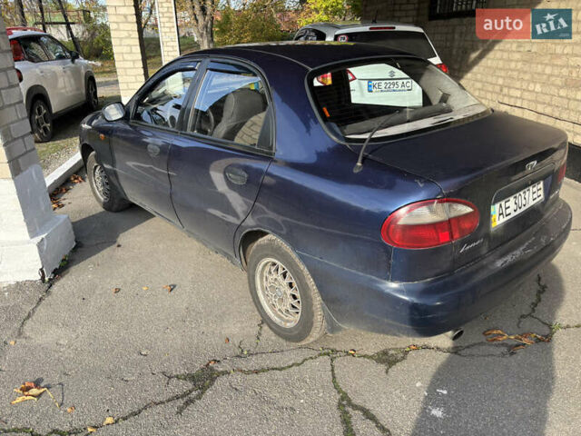 Деу Ланос 2002 у Дніпро (Дніпропетровську) на Automoto.ua Синій Деу Ланос, об'ємом двигуна 1.5 л та пробігом 200 тис. км за 1800 $, фото 4 на Automoto.ua