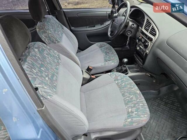 Синій Деу Ланос, об'ємом двигуна 1.6 л та пробігом 371 тис. км за 1800 $, фото 44 на Automoto.ua