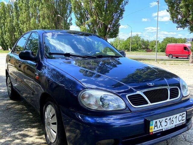 Синий Дэу Ланос, объемом двигателя 1.6 л и пробегом 256 тыс. км за 2300 $, фото 2 на Automoto.ua