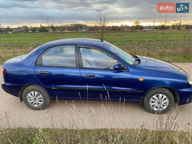 Дэу Ланос 2003 в Коростене на Automoto.ua Синий Дэу Ланос, объемом двигателя 1.5 л и пробегом 218 тыс. км за 2400 $, фото 3 на Automoto.ua