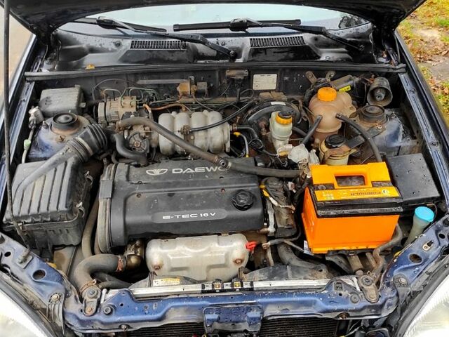 Синий Дэу Ланос, объемом двигателя 1.6 л и пробегом 0 тыс. км за 1900 $, фото 4 на Automoto.ua