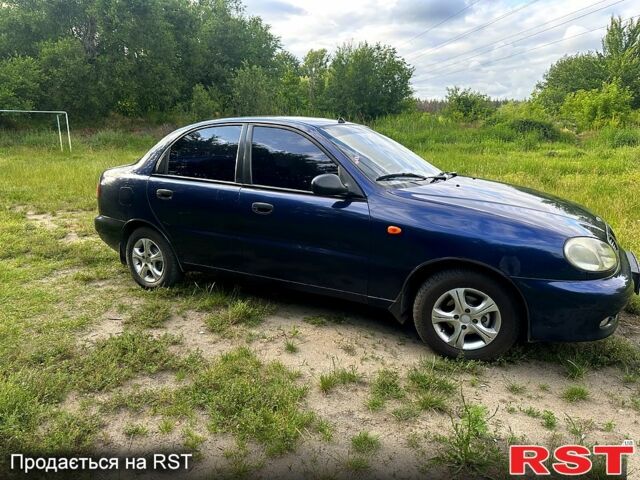 Синий Дэу Ланос, объемом двигателя 1.5 л и пробегом 150 тыс. км за 2800 $, фото 1 на Automoto.ua