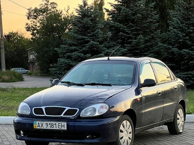 Синий Дэу Ланос, объемом двигателя 1.3 л и пробегом 200 тыс. км за 1070 $, фото 2 на Automoto.ua