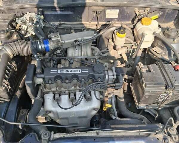 Синий Дэу Ланос, объемом двигателя 1.5 л и пробегом 183 тыс. км за 2500 $, фото 17 на Automoto.ua