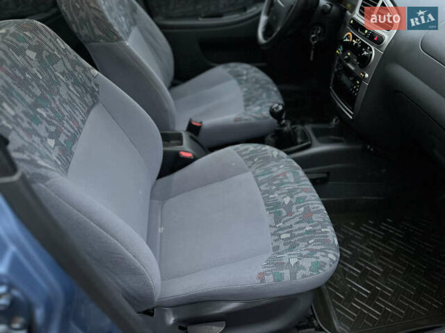 Синий Дэу Ланос, объемом двигателя 1.6 л и пробегом 107 тыс. км за 2999 $, фото 21 на Automoto.ua