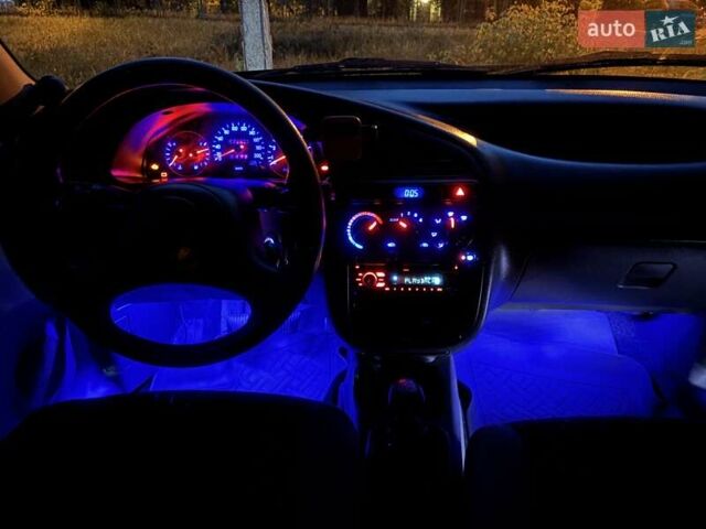 Синій Деу Ланос, об'ємом двигуна 1.5 л та пробігом 173 тис. км за 2700 $, фото 18 на Automoto.ua