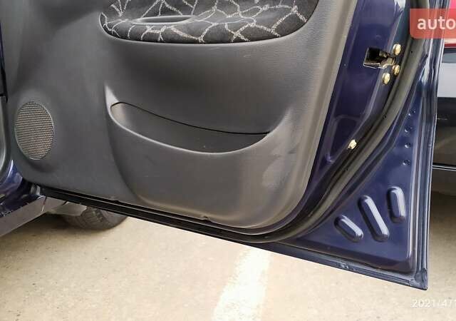 Синій Деу Ланос, об'ємом двигуна 1.5 л та пробігом 250 тис. км за 3500 $, фото 2 на Automoto.ua