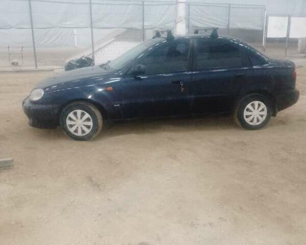 Синій Деу Ланос, об'ємом двигуна 1.5 л та пробігом 195 тис. км за 1950 $, фото 5 на Automoto.ua