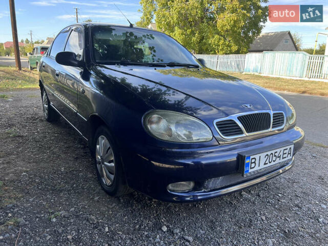 Деу Ланос 2004 у Полтаві на Automoto.ua Синій Деу Ланос, об'ємом двигуна 1.5 л та пробігом 244 тис. км за 2399 $, фото 3 на Automoto.ua
