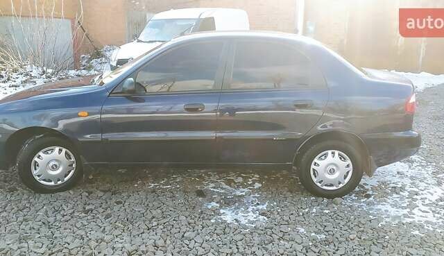 Синій Деу Ланос, об'ємом двигуна 1.5 л та пробігом 175 тис. км за 2999 $, фото 4 на Automoto.ua