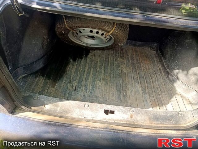 Дэу Ланос 2004 в Днепре (Днепропетровске) на Automoto.ua Синий Дэу Ланос, объемом двигателя 1.5 л и пробегом 300 тыс. км за 2850 $, фото 2 на Automoto.ua