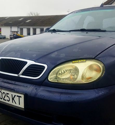 Синий Дэу Ланос, объемом двигателя 1.5 л и пробегом 200 тыс. км за 1900 $, фото 4 на Automoto.ua