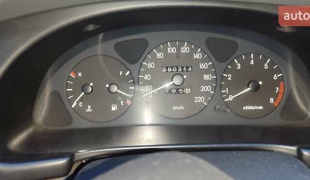 Синій Деу Ланос, об'ємом двигуна 1.5 л та пробігом 280 тис. км за 1250 $, фото 5 на Automoto.ua