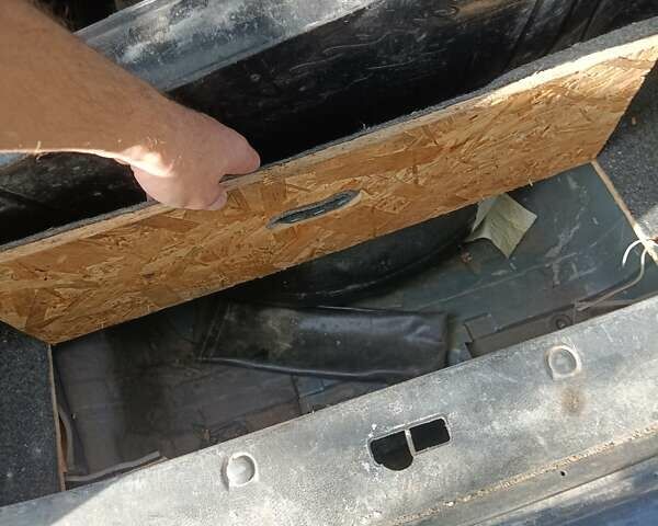 Синий Дэу Ланос, объемом двигателя 1.5 л и пробегом 300 тыс. км за 2850 $, фото 2 на Automoto.ua