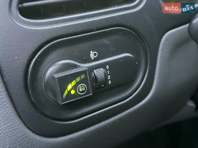 Синій Деу Ланос, об'ємом двигуна 1.5 л та пробігом 250 тис. км за 2200 $, фото 9 на Automoto.ua