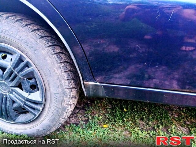 Синий Дэу Ланос, объемом двигателя 1.5 л и пробегом 300 тыс. км за 2200 $, фото 2 на Automoto.ua