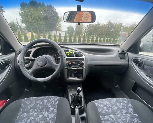 Синій Деу Ланос, об'ємом двигуна 1.5 л та пробігом 195 тис. км за 1850 $, фото 8 на Automoto.ua