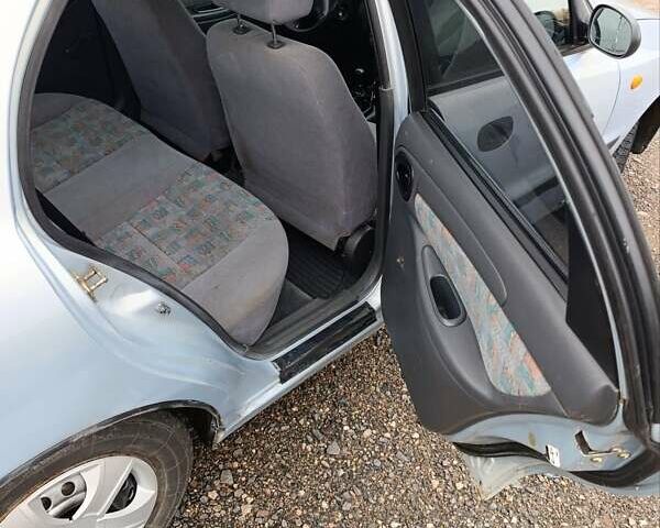 Деу Ланос 2005 у Кривому Розі на Automoto.ua Синій Деу Ланос, об'ємом двигуна 1.5 л та пробігом 200 тис. км за 2300 $, фото 17 на Automoto.ua