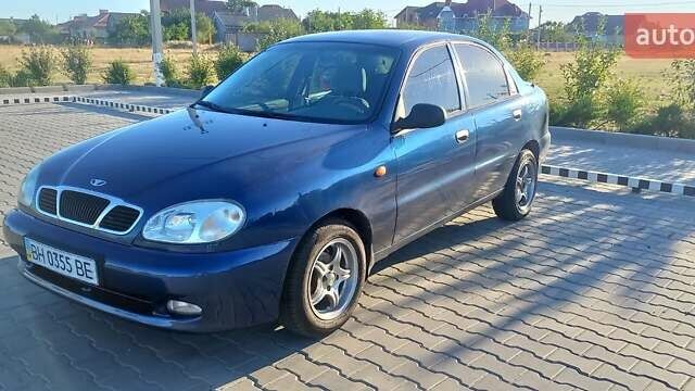 Синий Дэу Ланос, объемом двигателя 1.5 л и пробегом 304 тыс. км за 3500 $, фото 4 на Automoto.ua