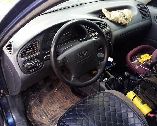 Синий Дэу Ланос, объемом двигателя 1.5 л и пробегом 274 тыс. км за 3200 $, фото 5 на Automoto.ua