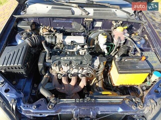 Синій Деу Ланос, об'ємом двигуна 1.5 л та пробігом 236 тис. км за 900 $, фото 2 на Automoto.ua