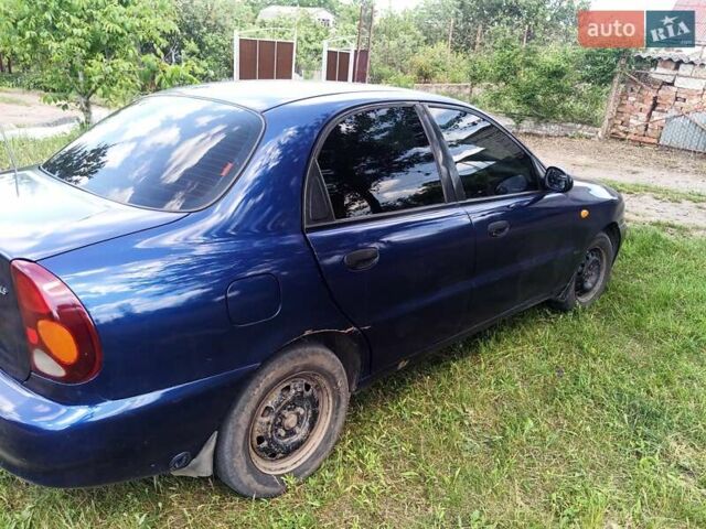 Синий Дэу Ланос, объемом двигателя 1.5 л и пробегом 274 тыс. км за 3200 $, фото 3 на Automoto.ua